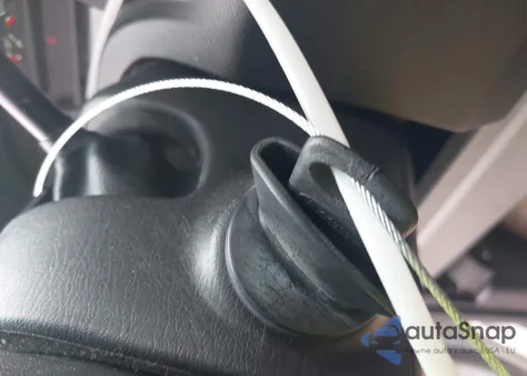 2011 Ford E-350 Super Duty Xlt z USA, uszkodzony, nr VIN 1FBNE3BL1BDB12855